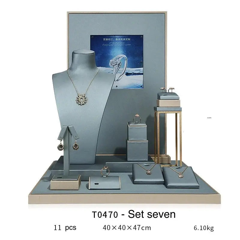 Jewelry window displays Jim Display