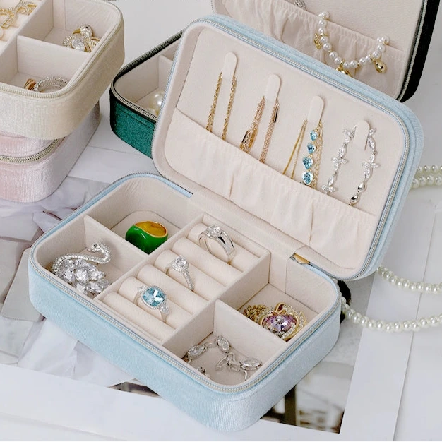 Premium Velvet Storage Bag, Portable Square Jewelry Storage Box, Ring, Necklace, Earring Case