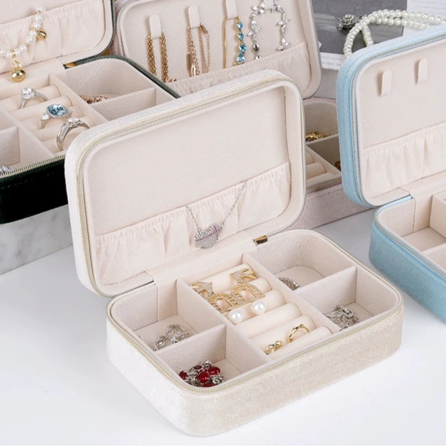 Premium Velvet Storage Bag, Portable Square Jewelry Storage Box, Ring, Necklace, Earring Case