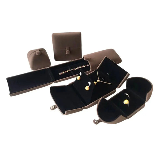 Why Lab Grown Diamonds Deserve the Best Packaging: A Superlative Listical - Jim Display