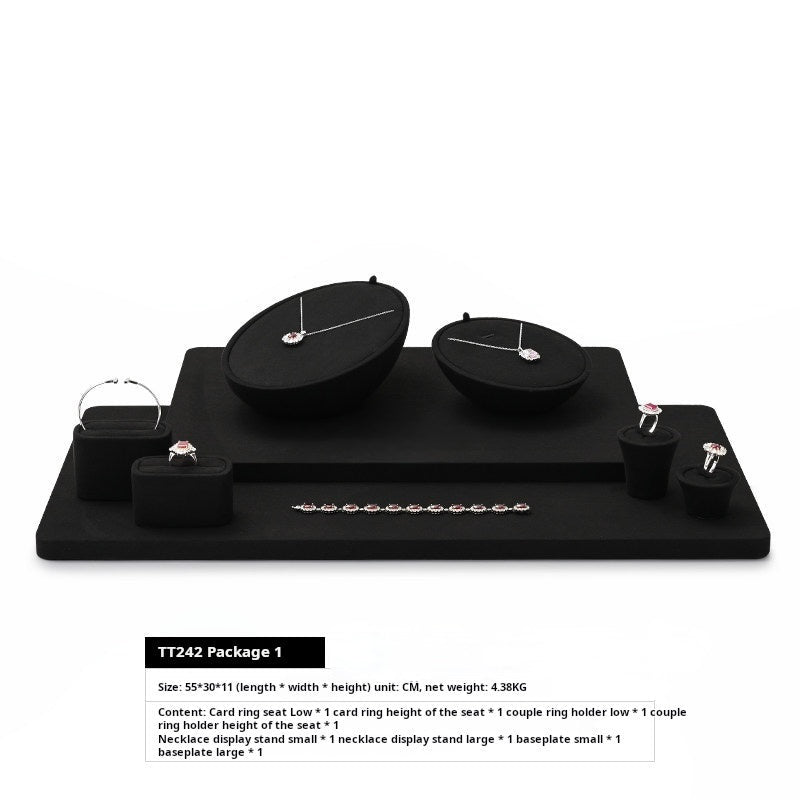 Jewelry window display, high-end rings, earrings, necklaces, jewelry display packaging - Jim Display