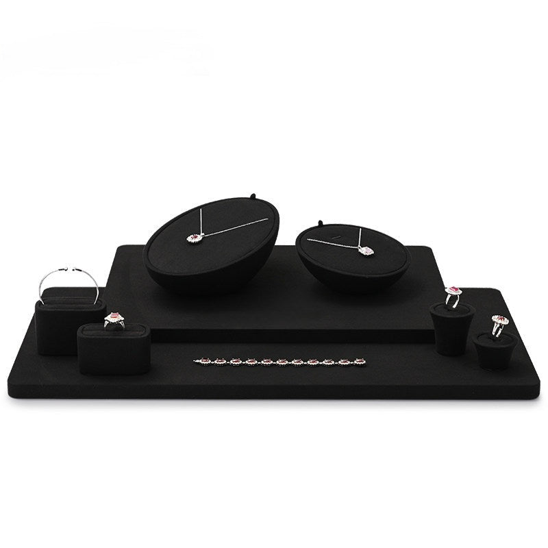 Jewelry window display, high-end rings, earrings, necklaces, jewelry display packaging - Jim Display