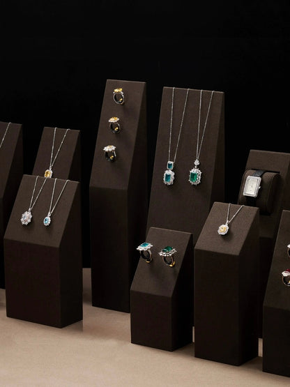 Jewelry display shelves, high-end rings, watches, necklaces, counters, window displays, jewelry display props