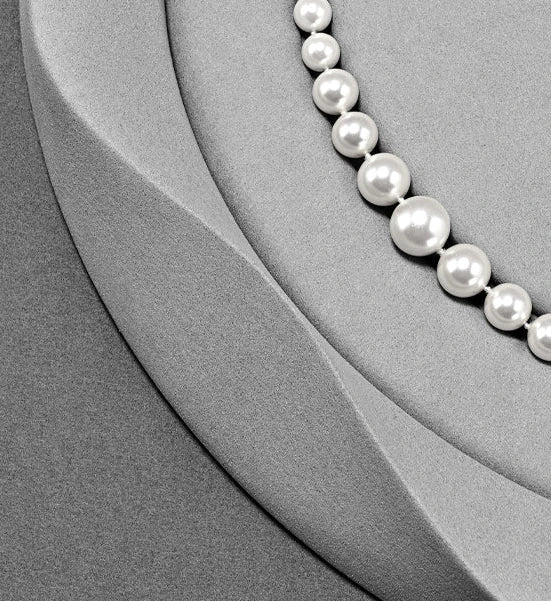 Pearl jewelry pallets, jewelry pallets, microfiber rings, necklaces, earrings, bracelets, display props