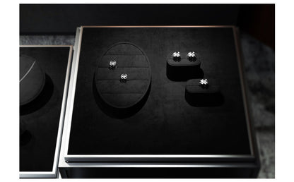 Jewelry window display, high-end rings, earrings, necklaces, jewelry display packaging - Jim Display