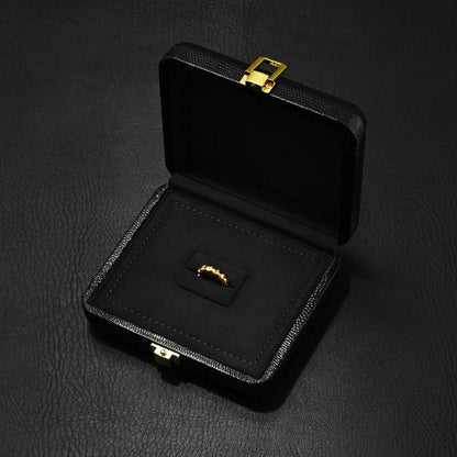 Luxury jewelry box, high-end leather rings, necklaces, earrings, jewelry storage box, display display packaging