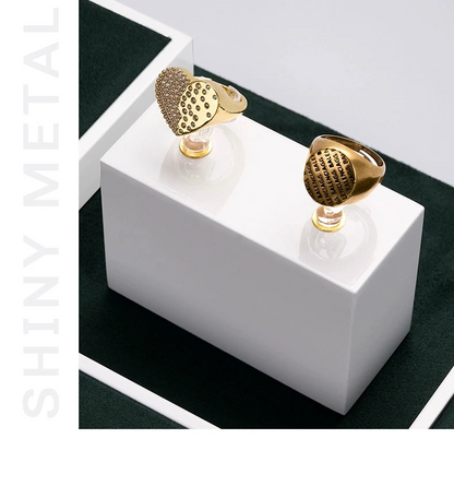 High-end jewelry display rack light luxury rings, bracelets, necklaces, earrings, counter jewelry display props