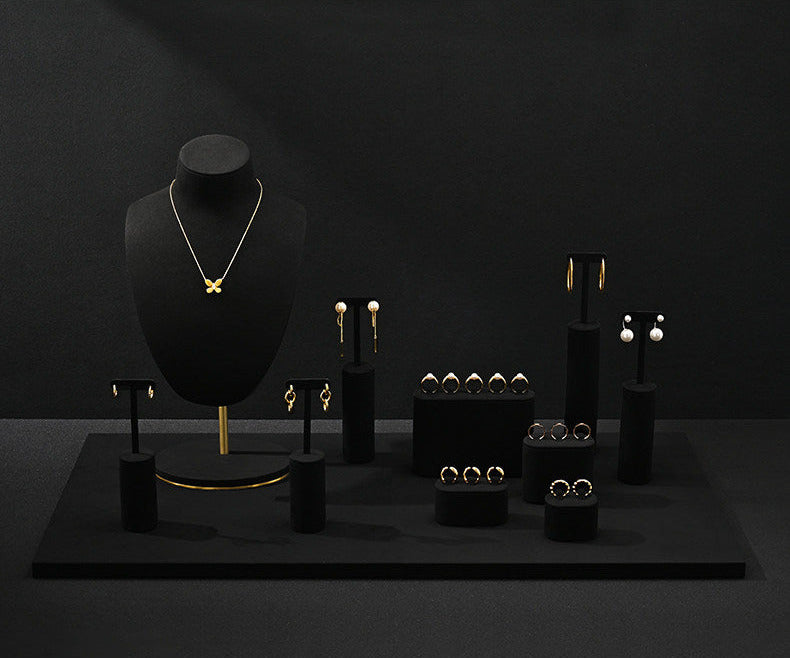 Luxury jewelry display shelf, rings, earrings, necklaces, jewelry display props, window display shelves