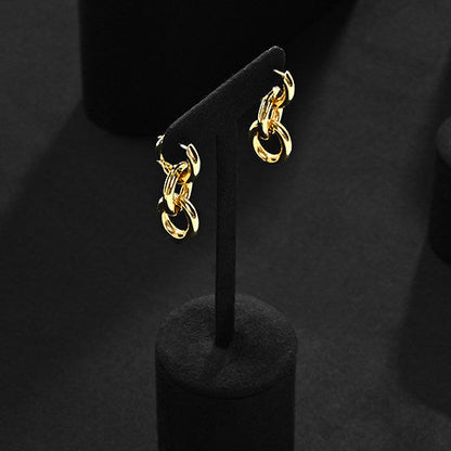 Luxury jewelry display shelf, rings, earrings, necklaces, jewelry display props, window display shelves