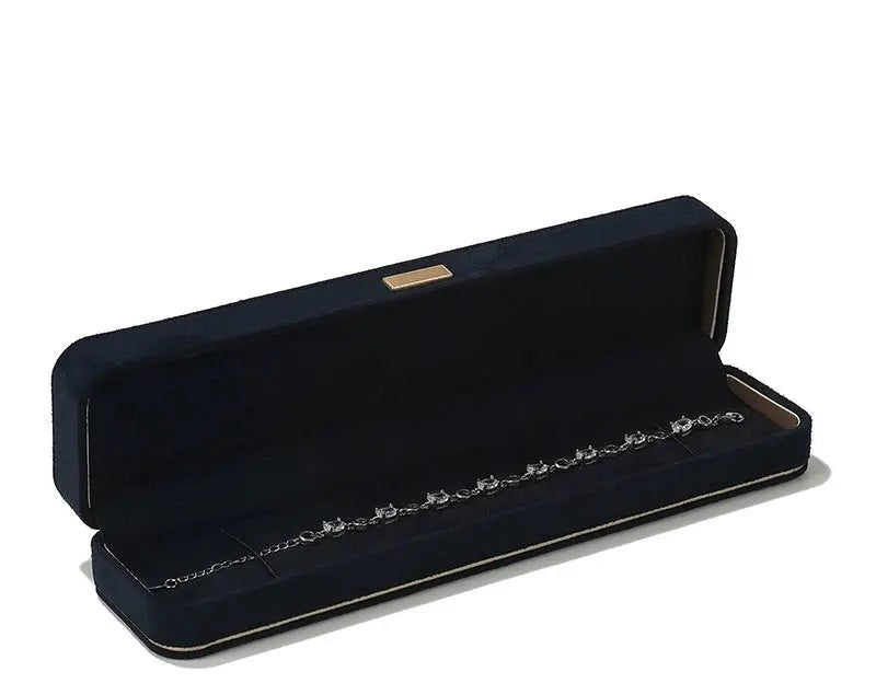 Dark blue long chain box 23.5x6x4cm