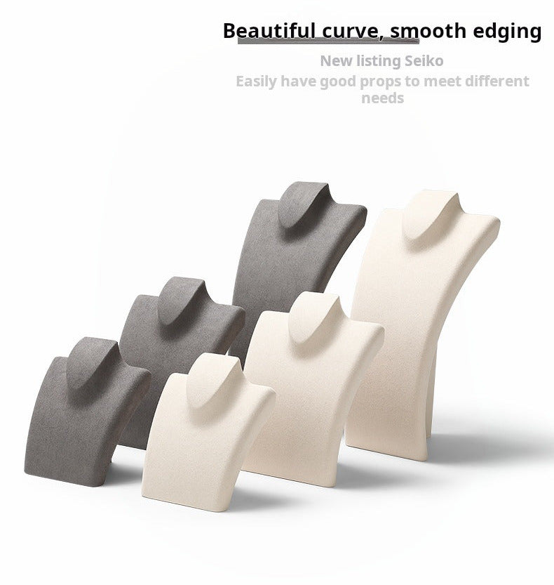 Luxury necklace display stand, model neck display rack, pendant jewelry hanger, window jewelry display props