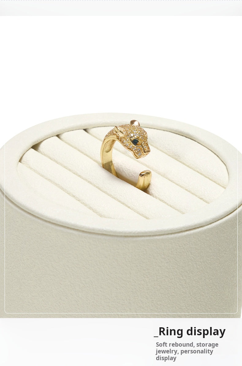 High-end window jewelry display props, rings, necklaces, earrings, display shelves, counter jewelry display sets