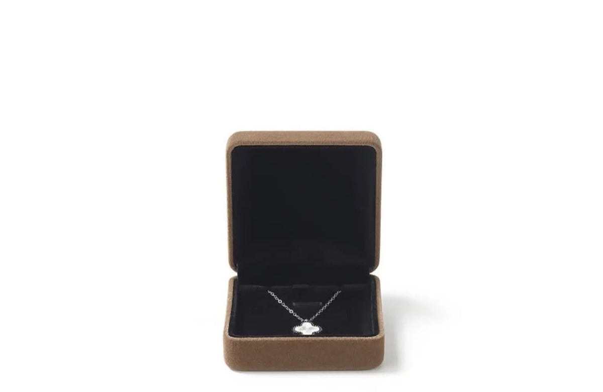 ED05501 small pendant box coffee color 6.5x6.5x3.5cm